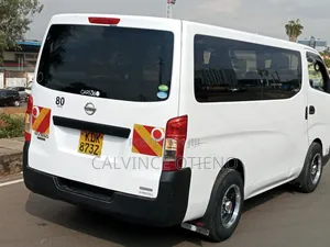 Nissan Caravan (Urvan) 2015 White