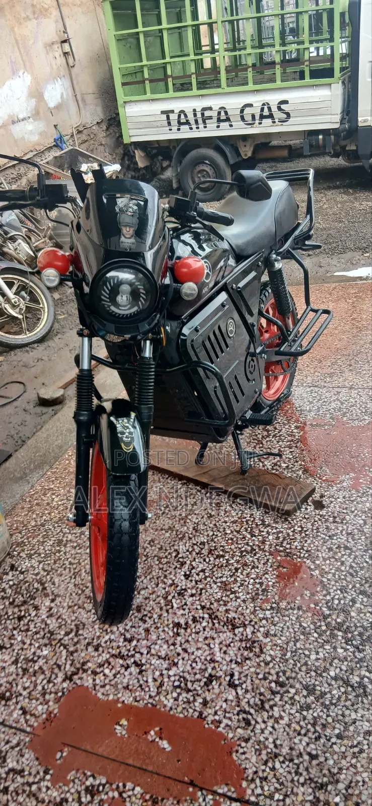 Arc Vector 2025 Black