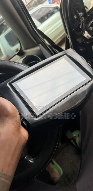 7” Car Android Radio With Rav 4 Console.