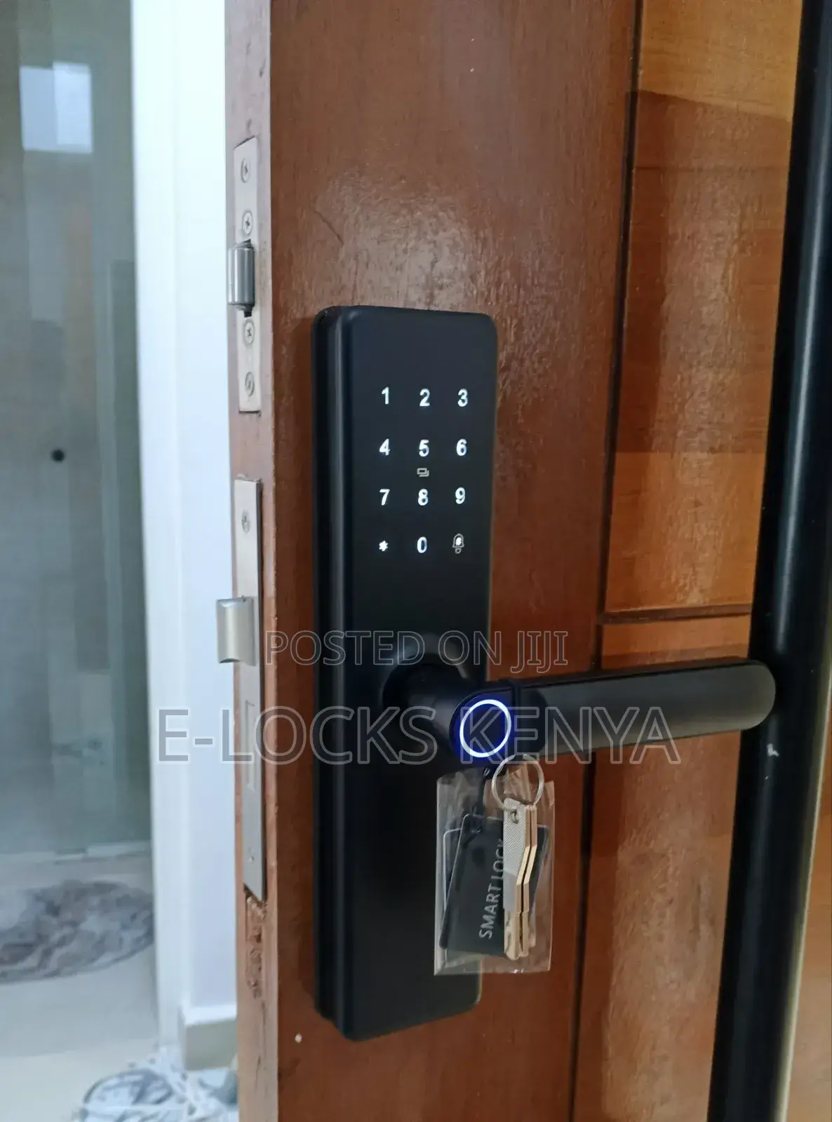 Smart Lock Electric Fingerprints Keyless Tuya Wifi