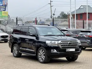 Toyota Land Cruiser 2017 Black