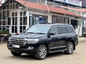 Toyota Land Cruiser 2017 Black