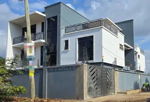 4bdrm Maisonette in Varsityville, Kamakis for rent