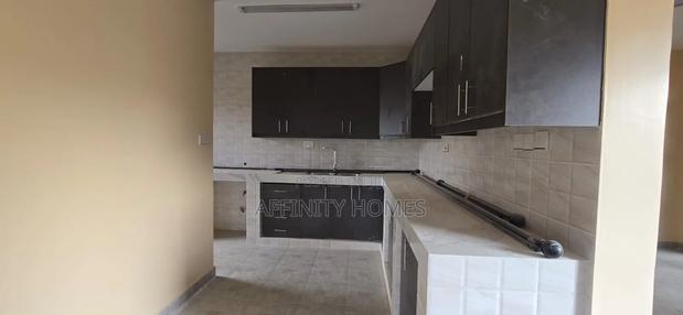 4bdrm Maisonette in Varsityville, Kamakis for rent - thumbnail 11