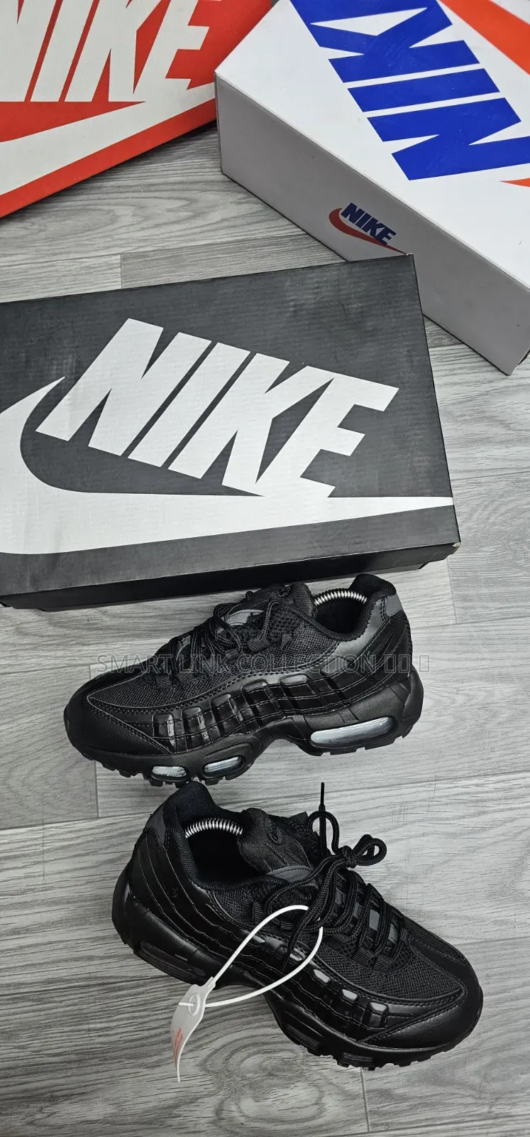 New In
Airmax 95
 Plan Colours