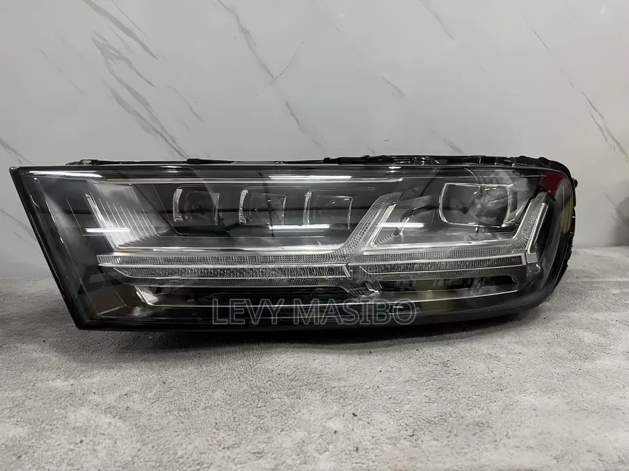 Audi Q7 Sq7 4m 215-2019 Led Headlight With Matrix Beam