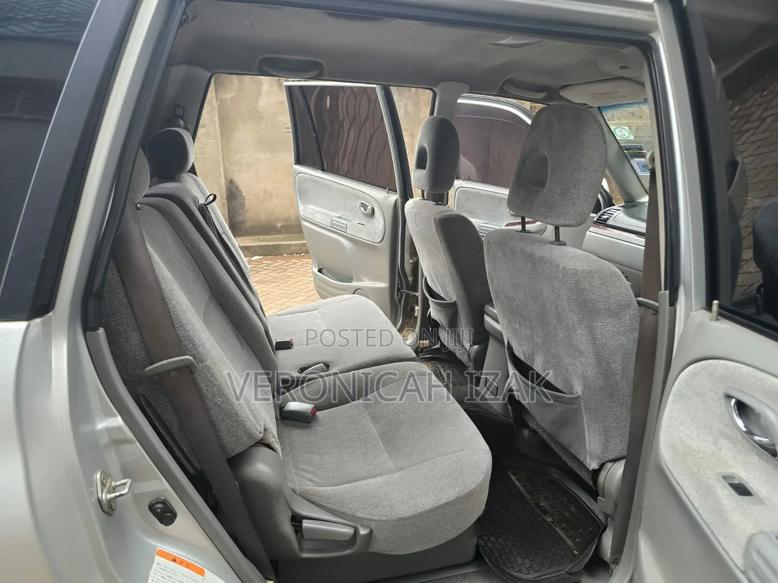 Suzuki Escudo 2004 Silver