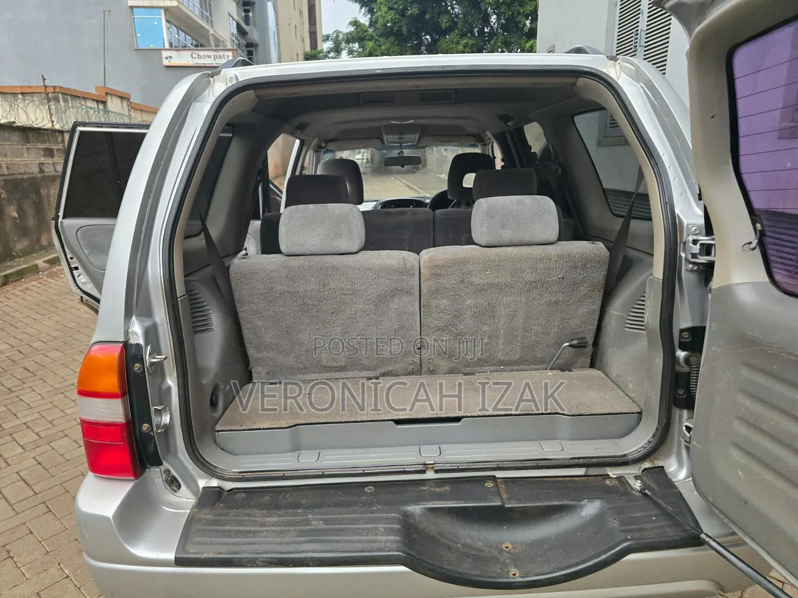 Suzuki Escudo 2004 Silver