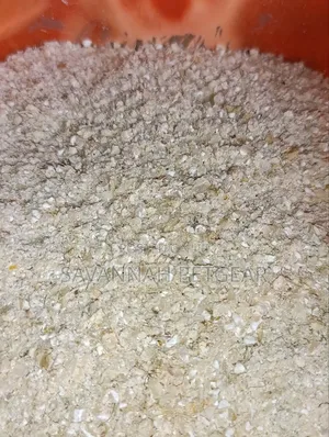 Broken Maize for Chicks and Chicken (High Quality) - 50kg