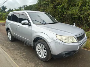Subaru Forester 2011 Silver