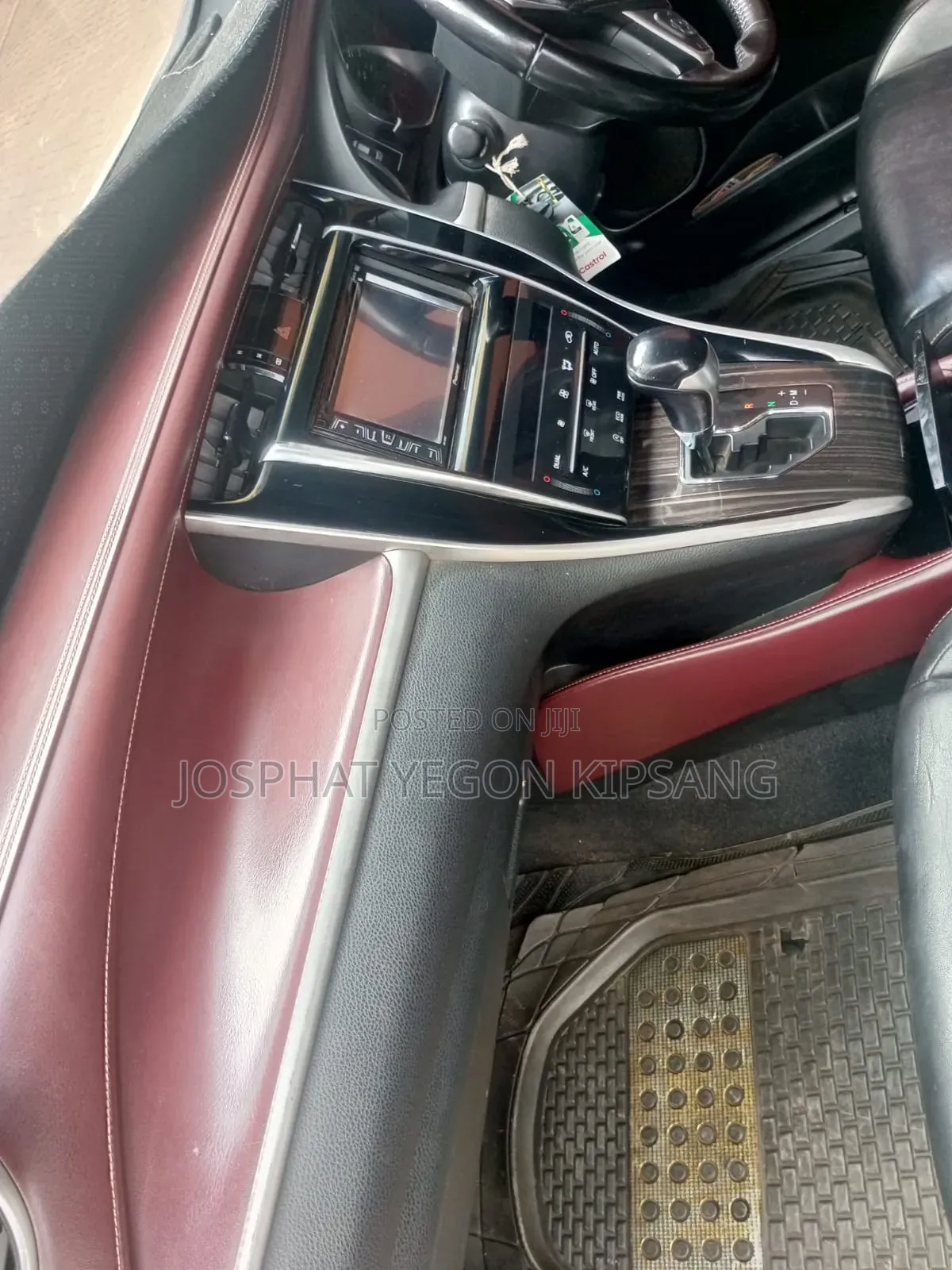 Toyota Harrier 2.0 2014 White