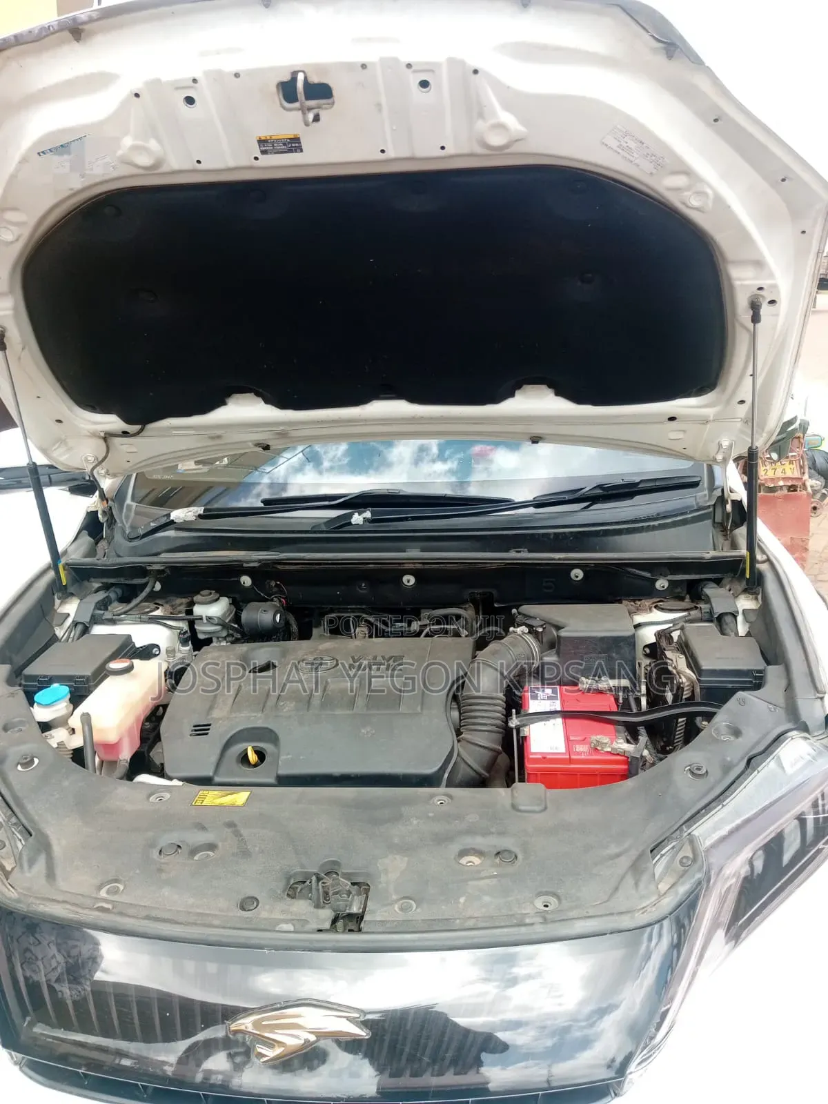 Toyota Harrier 2.0 2014 White