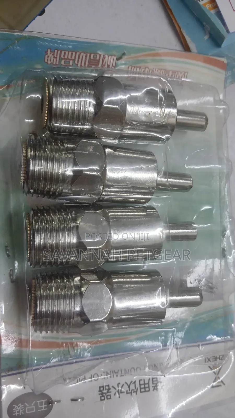 Stainless Piglet Nipple Drinkers (Heavy Duty) 1⁄2 Inches Diameter