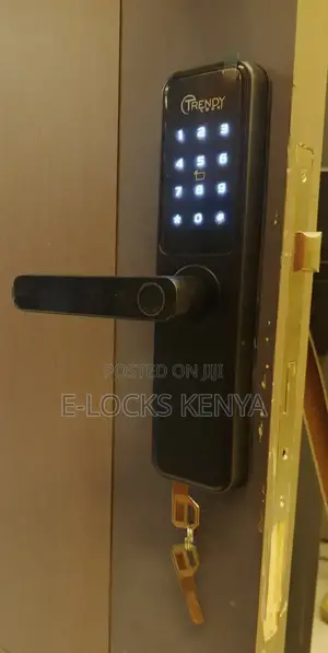 Smart Lock Tuya F7 Smart Lock Fingerprints Password