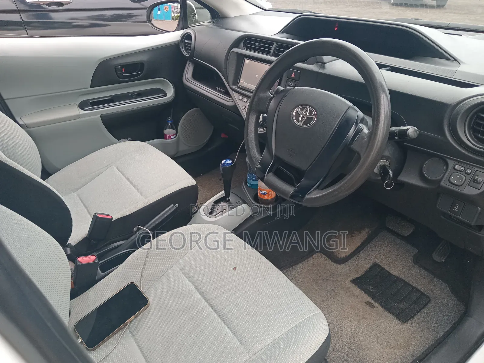 Toyota Aqua 2015 White