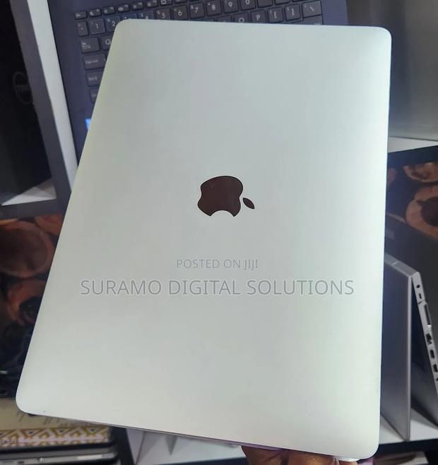 Laptop Apple MacBook Pro 2016 8GB Intel Core i5 SSD 256GB