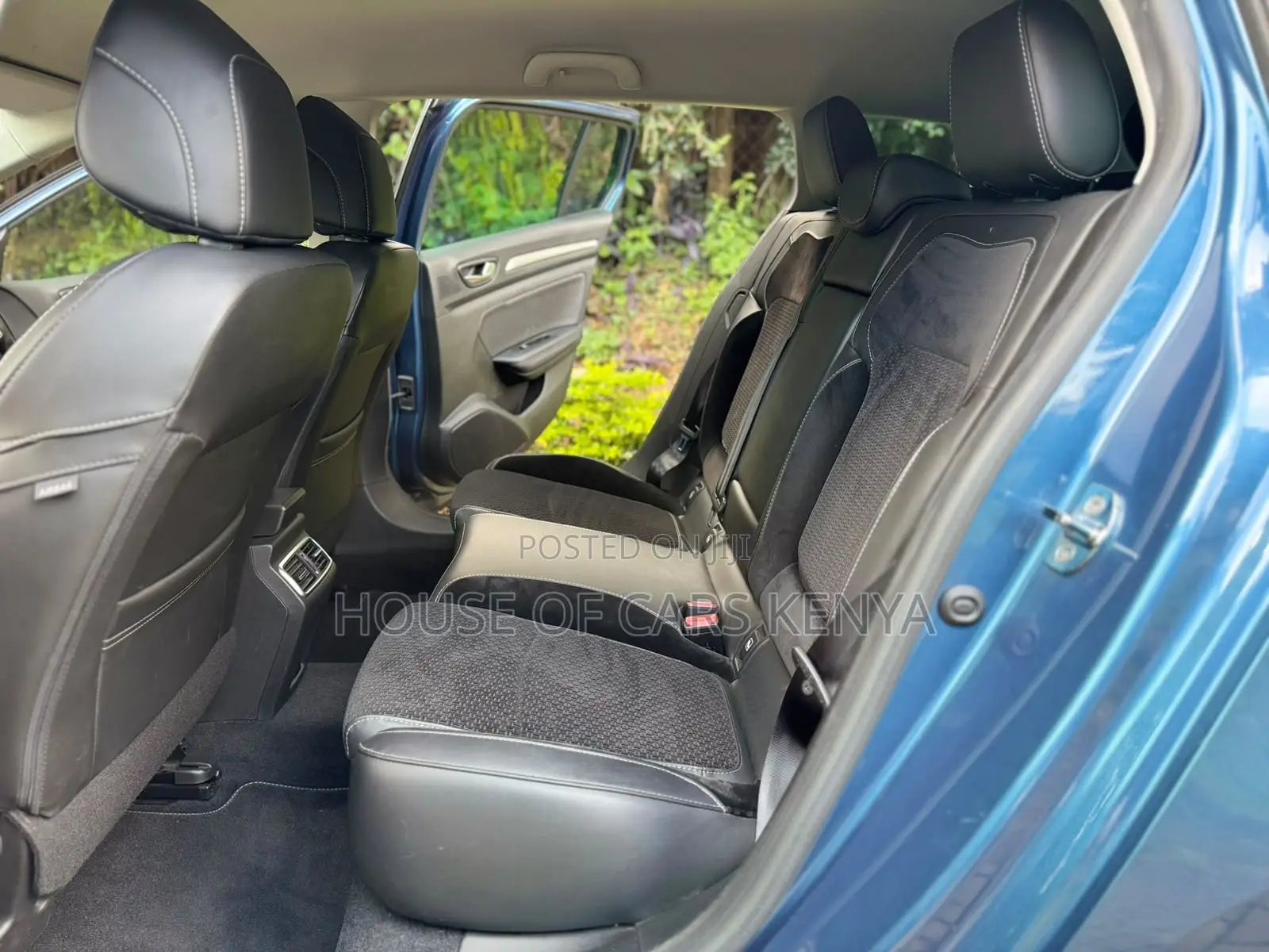 Renault Megane 2019 Blue