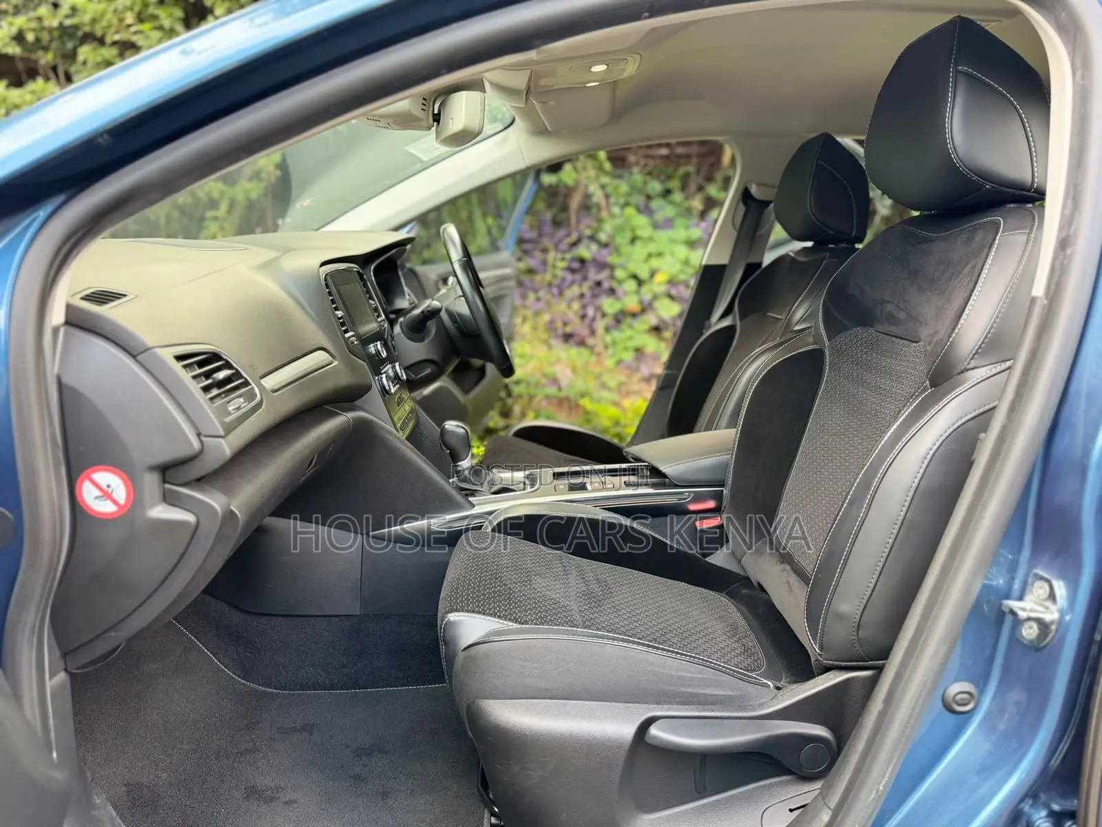 Renault Megane 2019 Blue