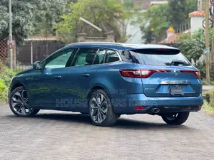Renault Megane 2019 Blue