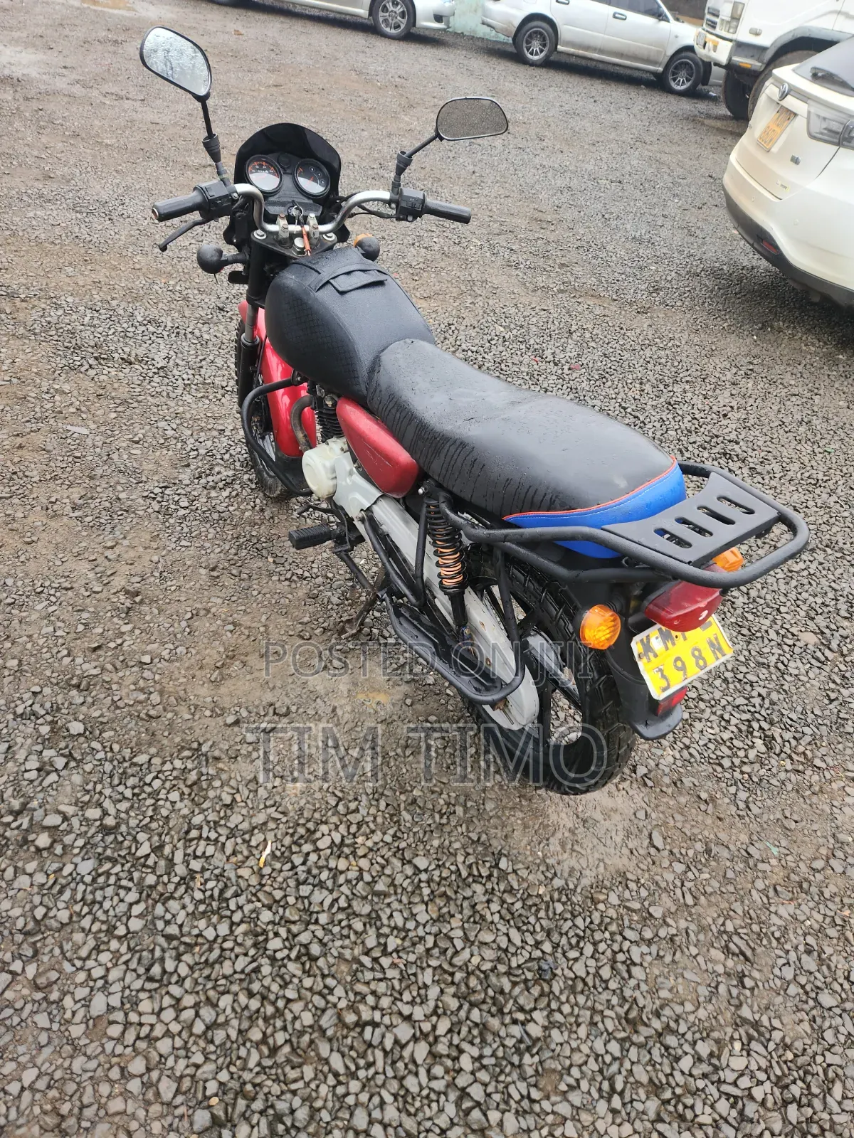 Bajaj Boxer 150 UG 2024 Red