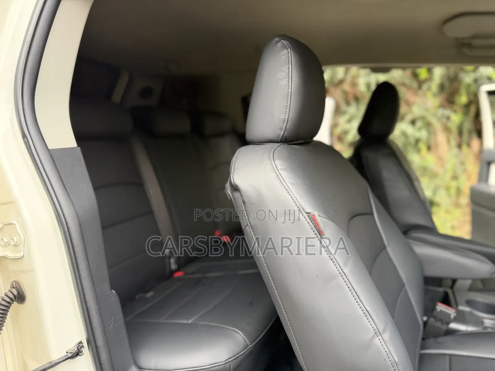 Toyota FJ Cruiser 2014 White