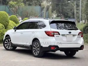 Subaru Outback 2016 White