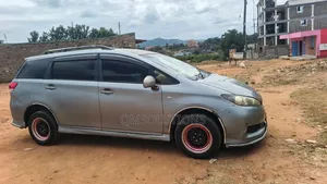Toyota Wish 2011 Silver