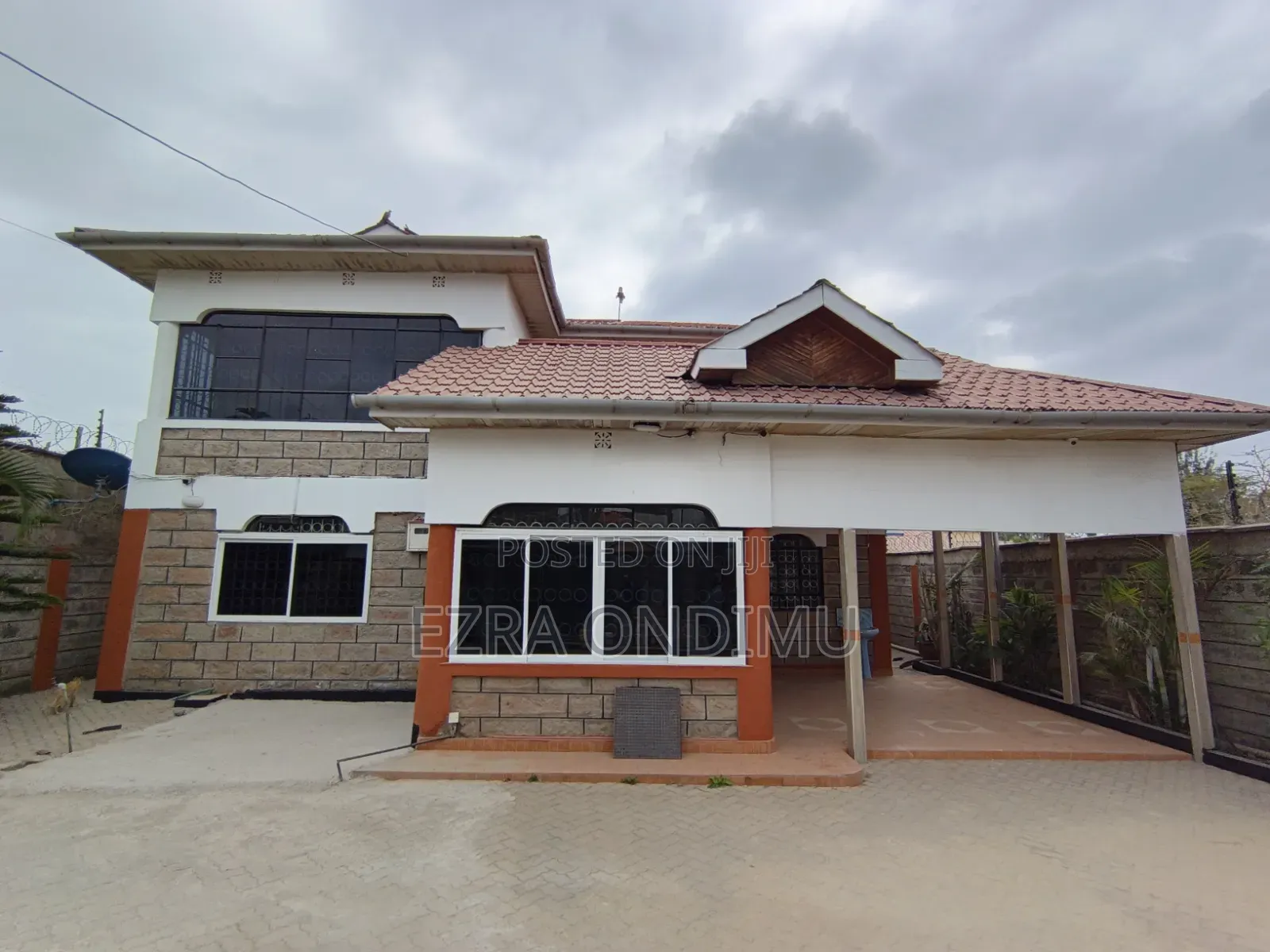 5bdrm Maisonette in Gimu Estate, Lukenya for sale