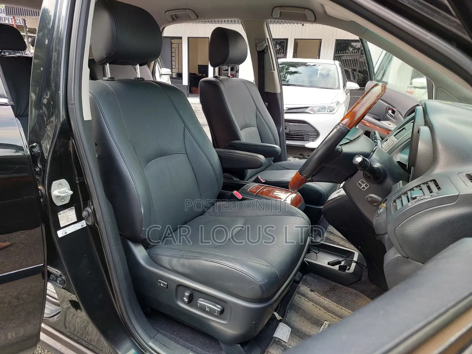 Toyota Harrier 2011 Black