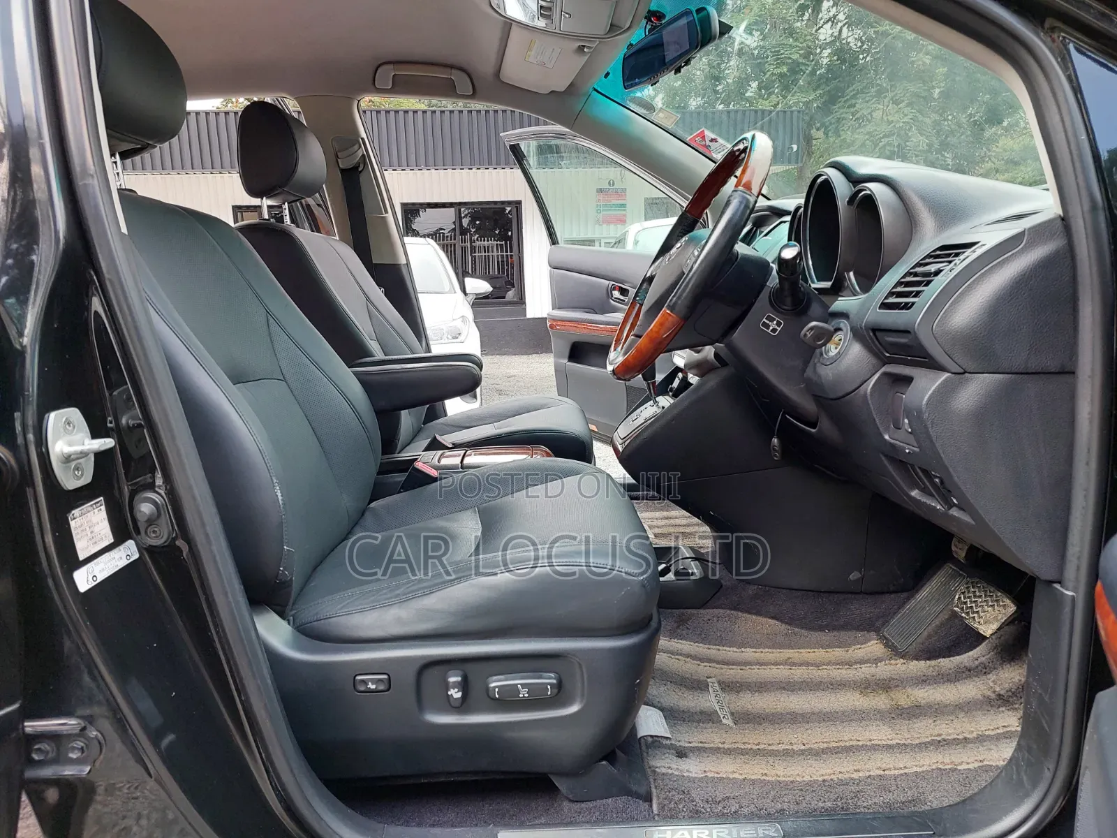 Toyota Harrier 2011 Black
