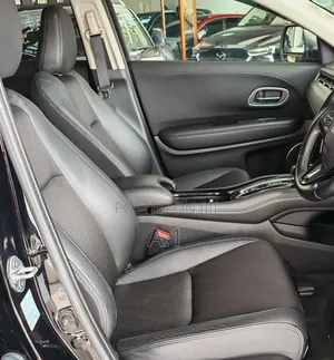 Honda Vezel 2019 Black