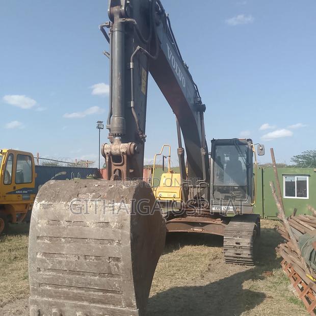 Excavator Volvo 2021 Model 20 Tons