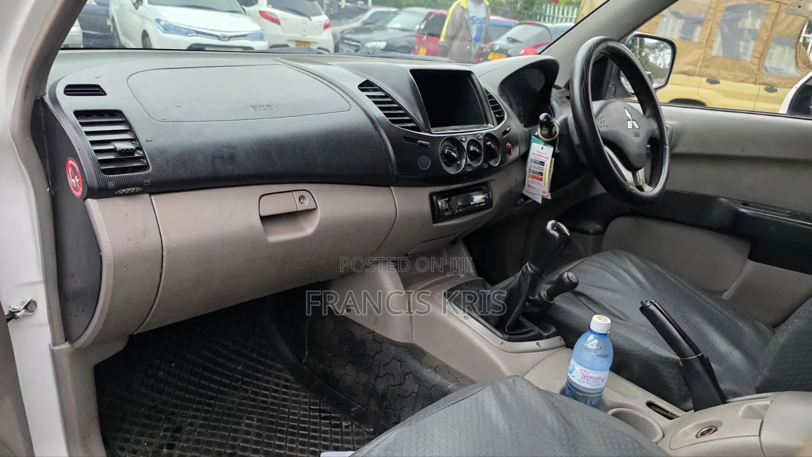 Mitsubishi L200 2010 White