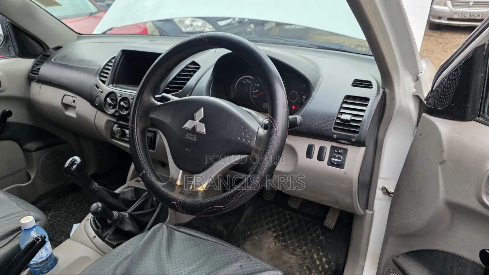 Mitsubishi L200 2010 White