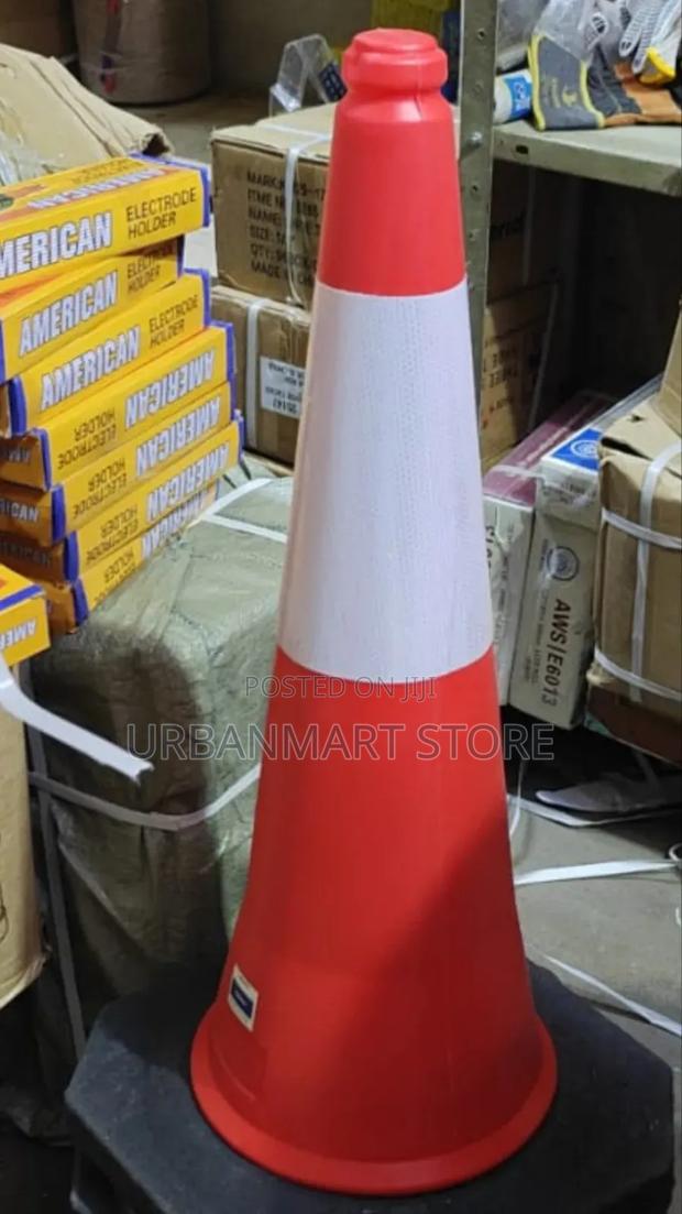 75cm Safety Cone Back In Stock - thumbnail 2
