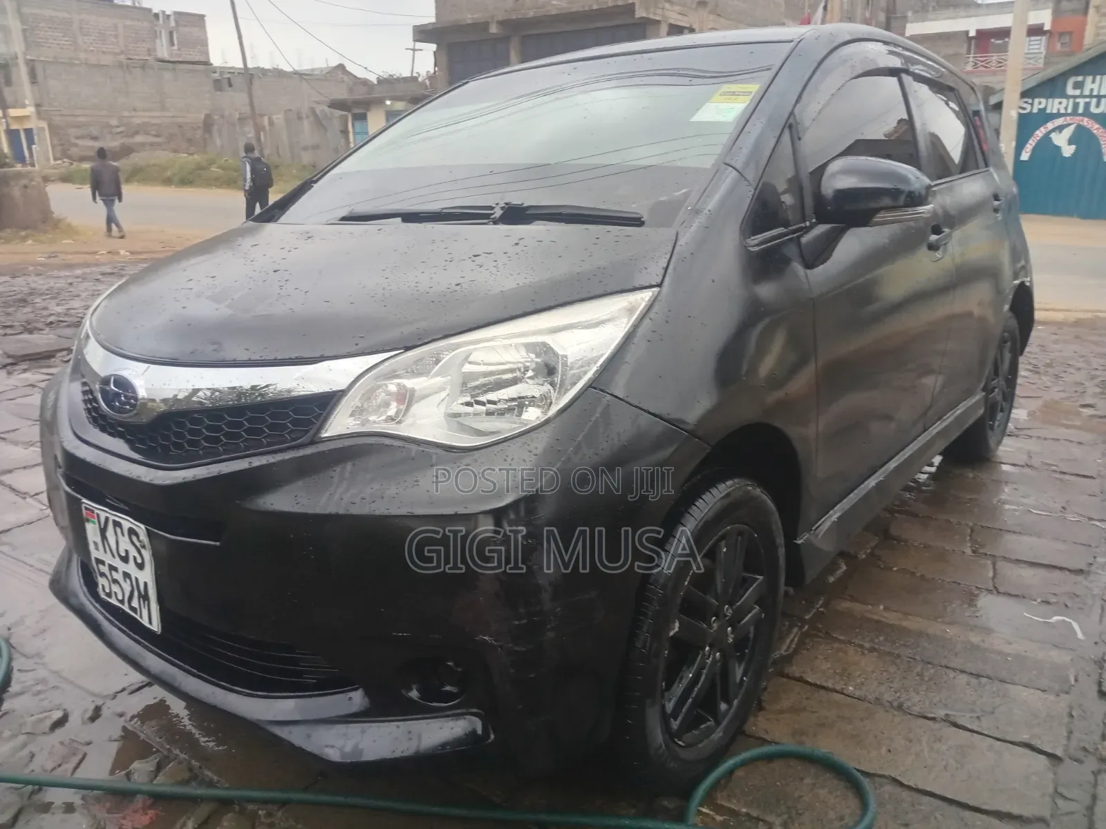 Subaru Trezia 2012 Black