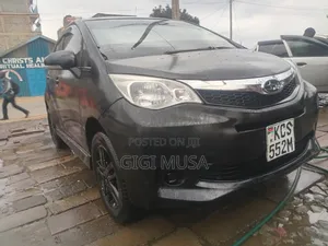 Subaru Trezia 2012 Black