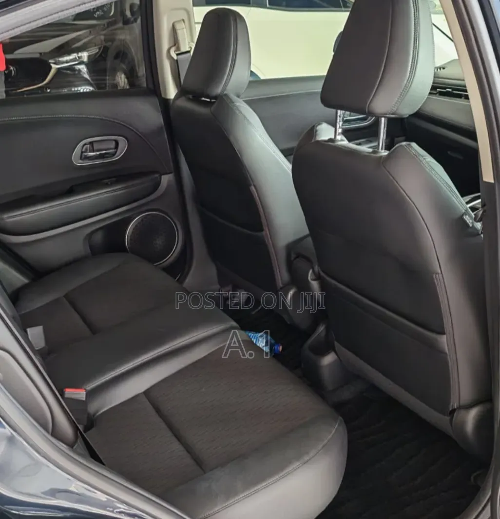 Honda Vezel 2019 Blue