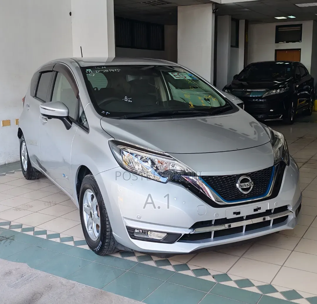 Nissan Note 2019 Silver
