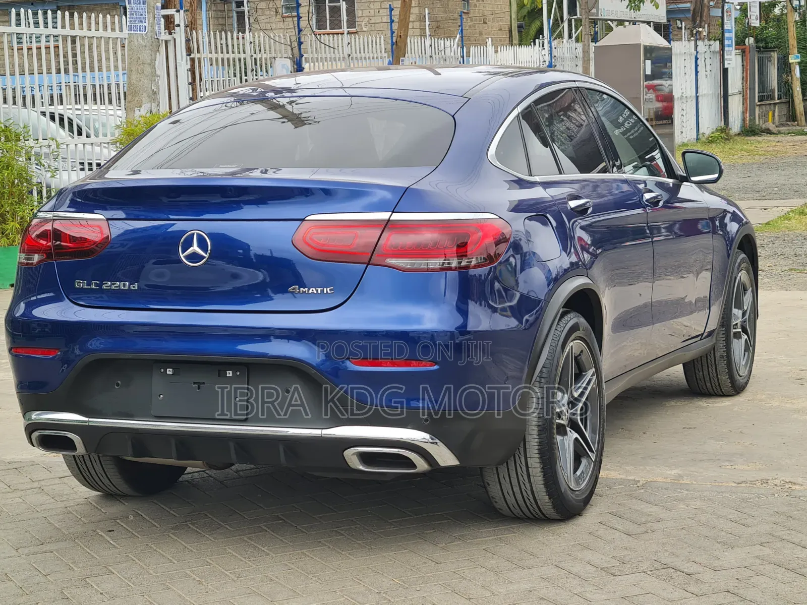 Mercedes-Benz GLC-Class 2019 Blue