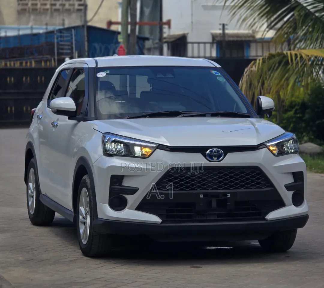 Toyota Raize 2020 White