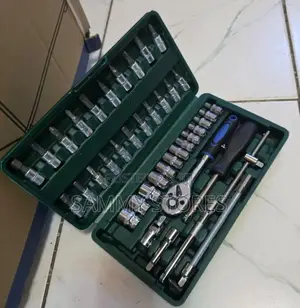 46 Pieces Portable Mechanic Hand Tool Set With Sockets Bits
