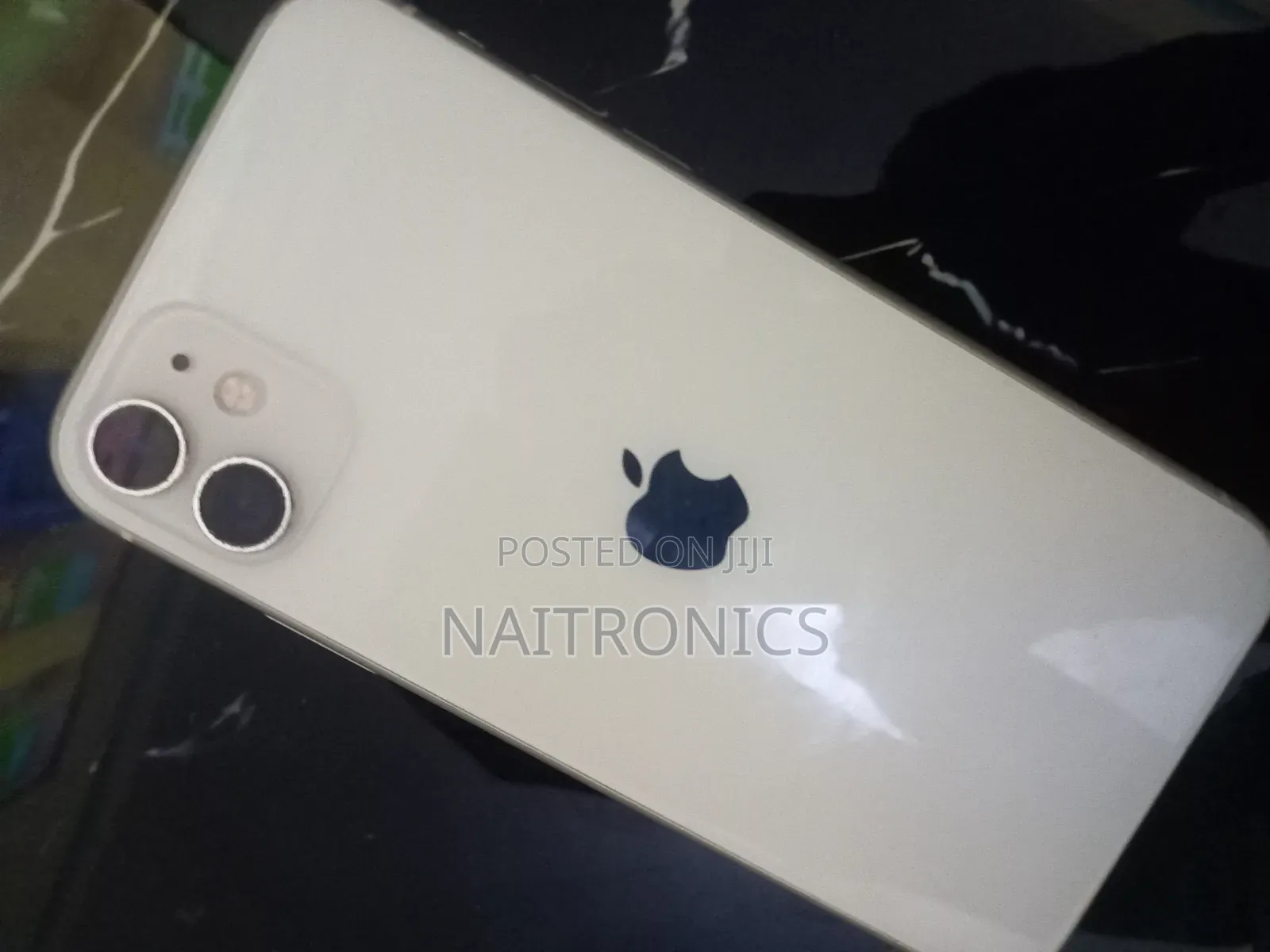 Apple iPhone 11 128 GB White