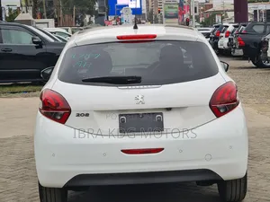 Peugeot 208 2019 White