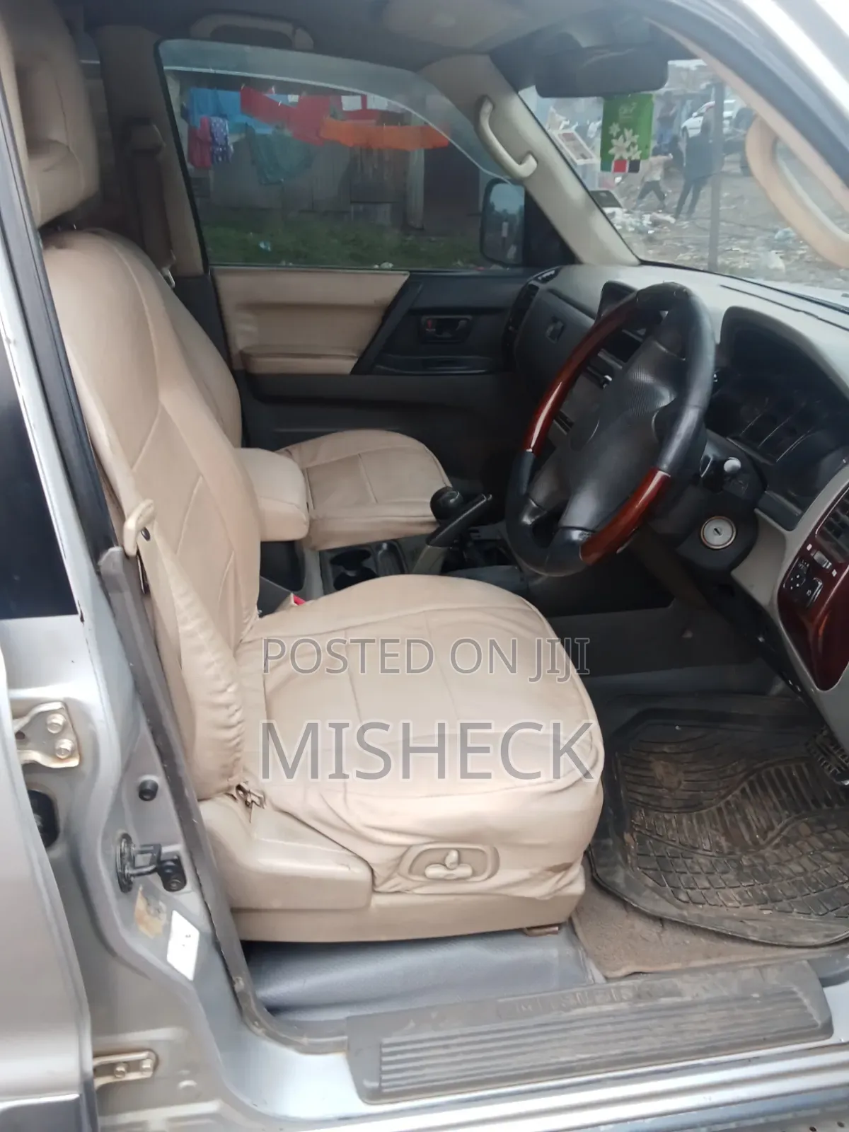 Mitsubishi Pajero 2004 Silver
