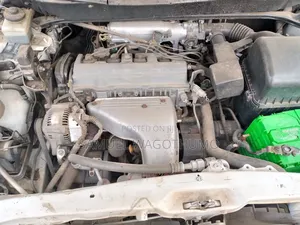 Toyota Harrier 2002 Pearl