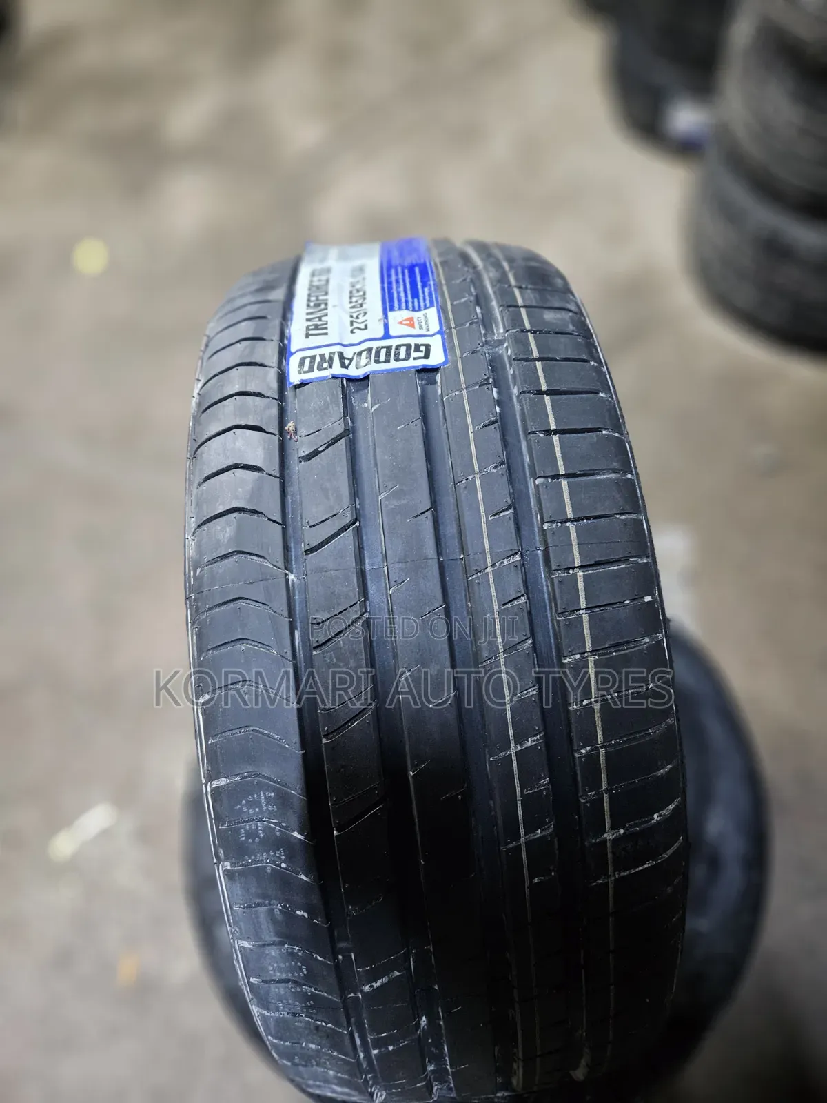 275/45r19 Goddard Tyre