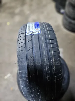 275/45r19 Goddard Tyre