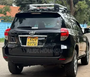 Toyota Vanguard 2013 Black