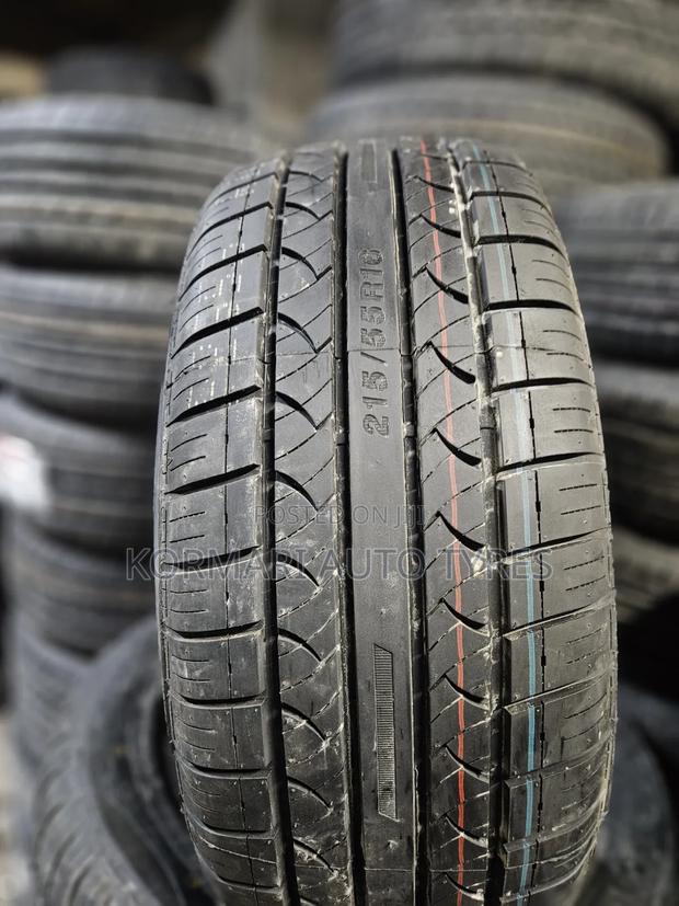 215/55r16 Goddard Tyre - thumbnail 2